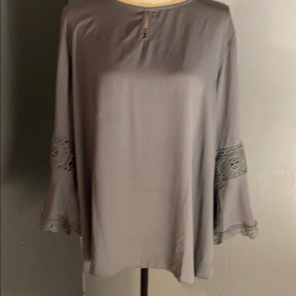 Ladies top